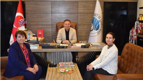 AKŞEHİR İŞKUR MÜDÜRÜ TÜRKAN PINAR ÇİĞDEM VE MÜZE MÜDÜRÜ SEVCAN ÇAVDAR’DAN AKTSO’YA ZİYARET