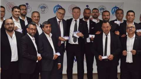 TOBB’UN EĞİTİM DESTEKLERİ AKŞEHİR’DE ÖĞRENCİLERE ULAŞTIRILDI